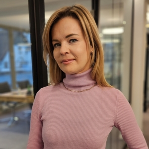 Anastasia Kilimnik - Praktikantin | Kanzlei Dr. Ahlborn