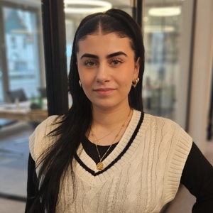 Eda Bulut - Auszubildende zur Rechtsanwalts- und Notarfachangestellten | Kanzlei Dr. Ahlborn