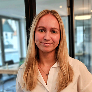 Emily Teichrib - Notarfachangestellte | Kanzlei Dr. Ahlborn